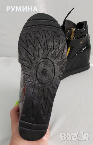 Сникърси на платформа черни лак - номер 39, снимка 5 - Дамски боти - 34208380