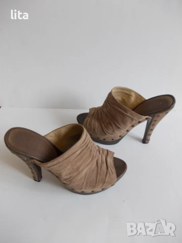 Чехли  GUESS оригинални ест.велур № 37,5/38 (7,5 М), снимка 2 - Чехли - 50841997