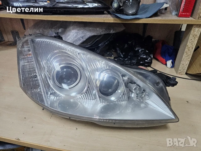 Десен фар Mercedes W221 Xenon десен фар мерцедес 221, снимка 3 - Части - 51241883