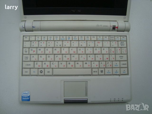 Продаваме лаптоп Asus Eee PC 4G Surf 7 инча, снимка 1 - Части за лаптопи - 42365089