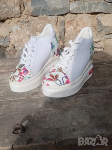 обувки , снимка 5 - Маратонки - 54181626