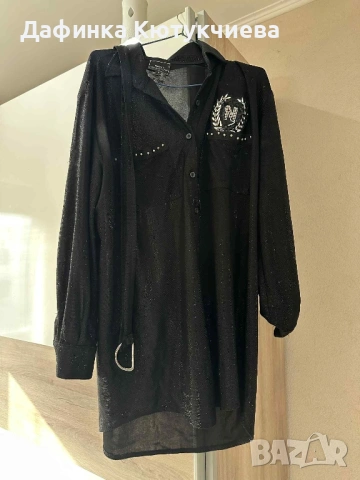 Лъскава рокля Nicole Collection с коланче, снимка 3 - Рокли - 53941038