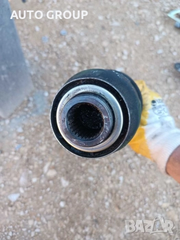 полуоска предна дясна за Киа Соренто / Kia Sorento 2,5Д до 09г., снимка 3 - Части - 51507967