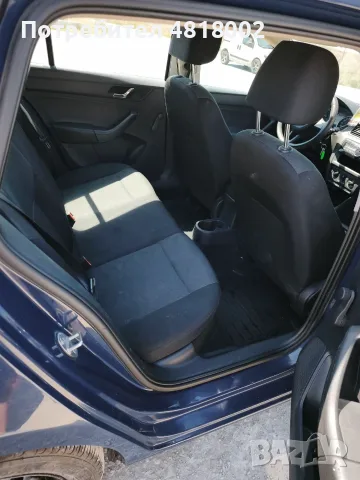 Лек автомобил Skoda Rapid, снимка 7 - Автомобили и джипове - 56128855