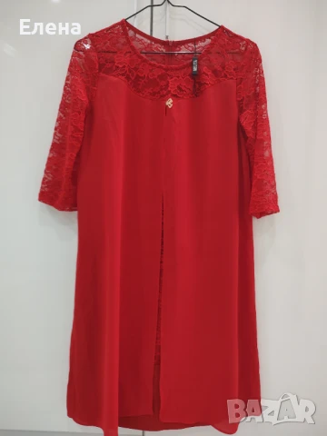 Червена дамска рокля 