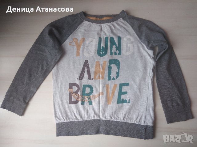 Суичъри, блузки, ризки, панталон, чорапогащник, зимно яке с ръкавички размер 122/128, снимка 5 - Детски анцузи и суичери - 36418089