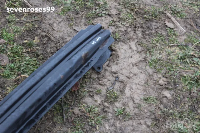 Основа задна броня Фолксваген Голф 6 VW Golf 6 4врати хечбек, снимка 5 - Части - 48696718