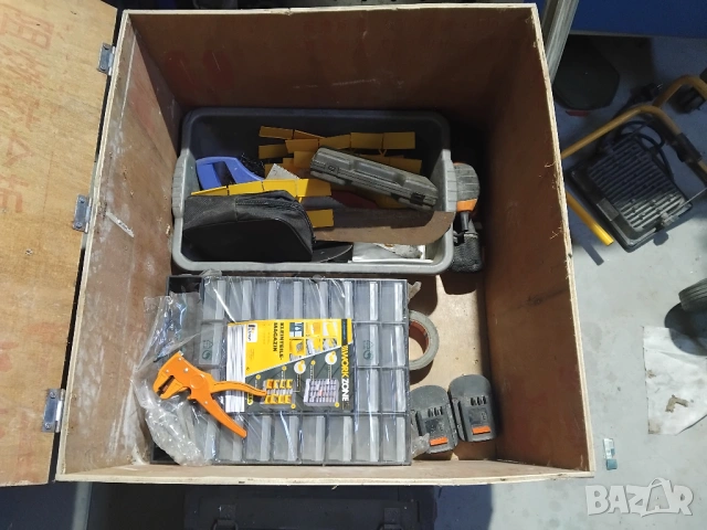 Дървена кутия с инструменти , снимка 6 - Куфари с инструменти - 53186310