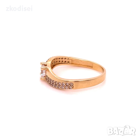 Златен дамски пръстен 2,20гр. размер:54 14кр. проба:585 модел:34863-1, снимка 2 - Пръстени - 52247662