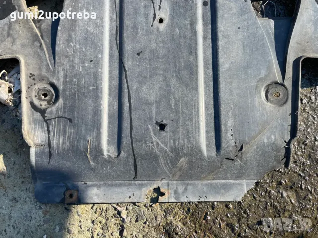 Кора под Двигател MERCEDES E class W211 V6 OM642 4matic Tmodel, снимка 2 - Части - 48701846