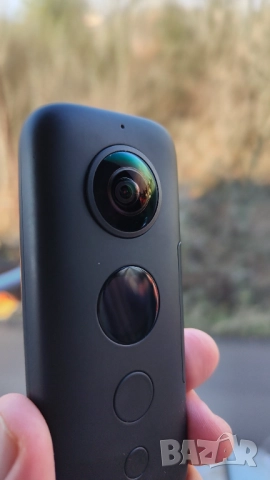 Insta360 ONE X камера с водолазен кейс, снимка 3 - Камери - 52872367