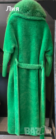 Палто Max Mara яка лисица, снимка 2 - Палта, манта - 44777773