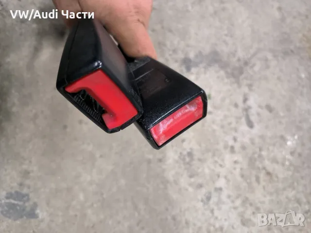 Закопчалка закопчалки колан за Ауди А3 С3 Audi A3 S3 8L , снимка 3 - Части - 48923197