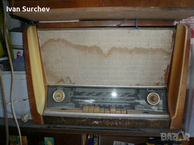  РАДИО-ГРАМОФОН ЛАТВИА ЛАМПОВО РАБОТЕщО