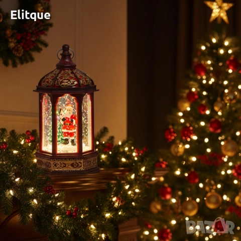 Коледен светещ фенер с въртящ се снежен ефект – уют и коледна магия