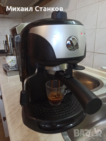 Кафе машина Делонги , снимка 5 - Кафемашини - 54109261