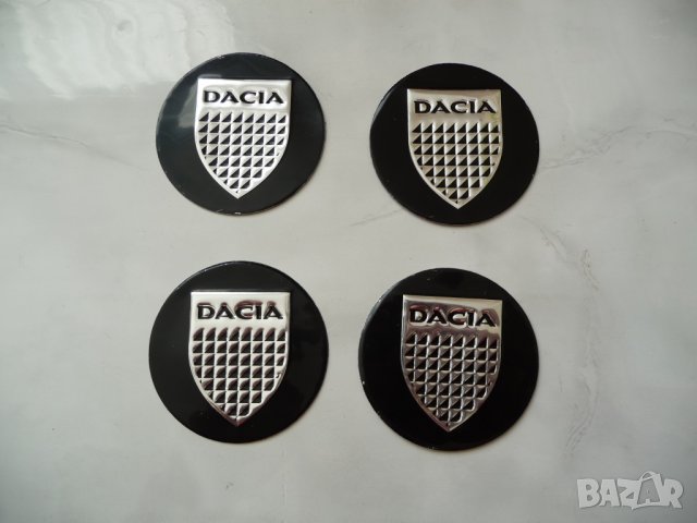 4 емблеми Дачия Dacia метални алуминиеви джанти лети волан, снимка 1 - Аксесоари и консумативи - 38673493
