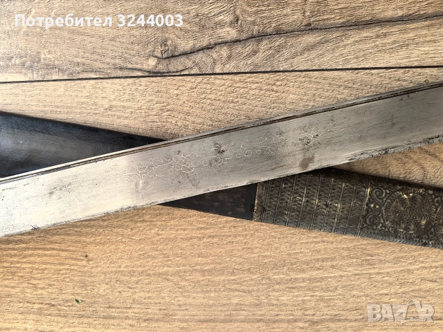 Ятаган със бели чирени и сребро, снимка 5 - Антикварни и старинни предмети - 54331437