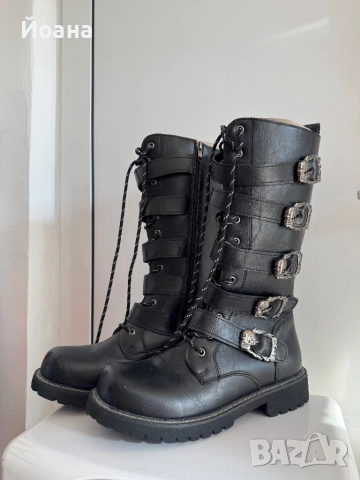 Унисекс Рокерски готик ботуши с катарами и цип - 43 номер
