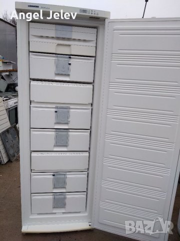 вертикален фризер, снимка 2 - Фризери - 39031549