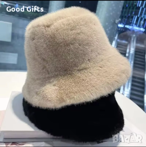 Дамска зимна шапка с пухкав ефект – стил и топлина през студените дни, снимка 2 - Шапки - 52029193
