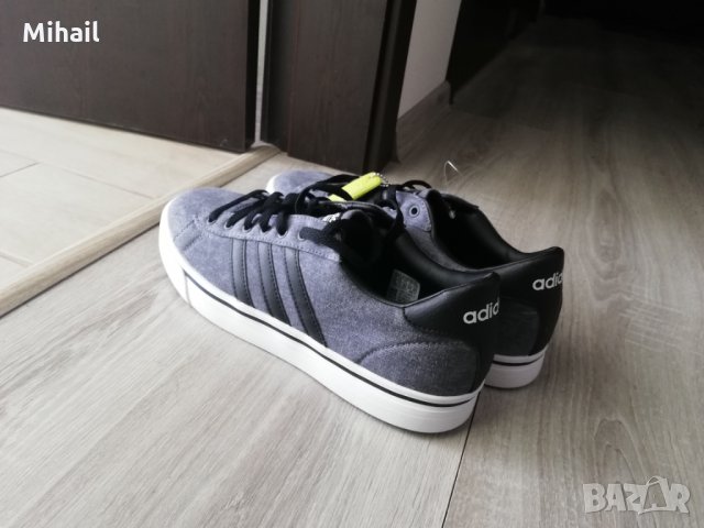 Adidas чисто нови от САЩ , снимка 3 - Кецове - 34125498
