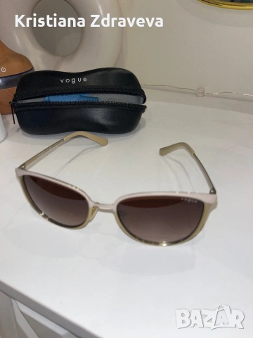 Слънчеви очила vogue , снимка 5 - Слънчеви и диоптрични очила - 53193274