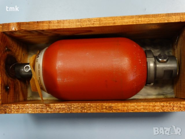 Хидроакумулатор BOSCH 1L, снимка 3 - Резервни части за машини - 30262796