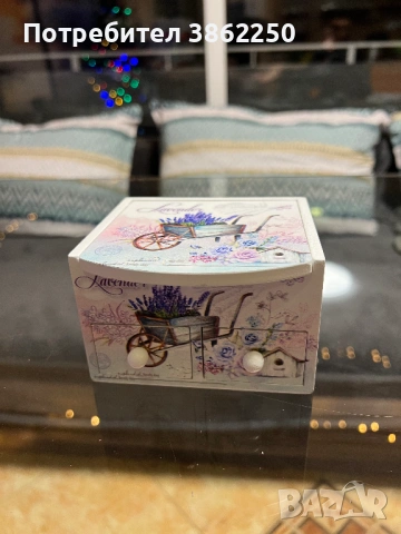 Органайзер за грим