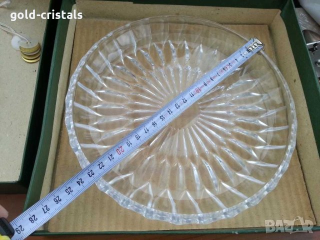 Кристален поднос на два етажа, снимка 3 - Антикварни и старинни предмети - 30149681