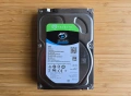 Твърд диск Seagate Skyhawk 3TB, 7200 RPM, снимка 2