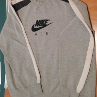 Nike Air-В Много Добро Състояние, снимка 10 - Блузи - 36525299