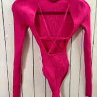 Розово боди, снимка 1 - Блузи с дълъг ръкав и пуловери - 44606474