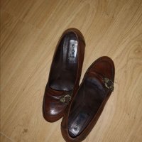 Обувки , снимка 4 - Дамски обувки на ток - 31877641