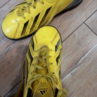 Адидас стоножки, футболни обувки за изкуствен терен, номер 38 в Футбол в  гр. Свищов - ID38635624 — Bazar.bg