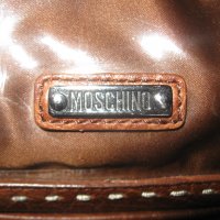 Moschino оригинална дамска чанта, снимка 7 - Чанти - 40241949