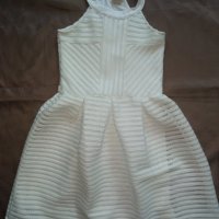 Детска рокля LCwaikiki 11-12 год ,152  см , снимка 2 - Детски рокли и поли - 29276542