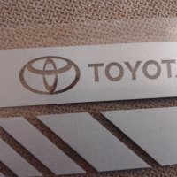 Качествени винилови стикери за гръб на странични огледала Тойота Toyota  кола автомобил джип ван , снимка 1 - Аксесоари и консумативи - 42558173