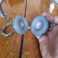 Стари слушалки AKG, снимка 2 - Антикварни и старинни предмети - 39421455