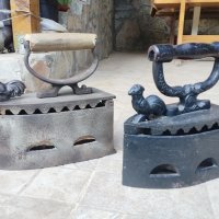Старинна ютия на въглища , снимка 3 - Антикварни и старинни предмети - 42660880