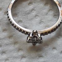 Дамски пръстен бяло злато , снимка 1 - Пръстени - 36981174
