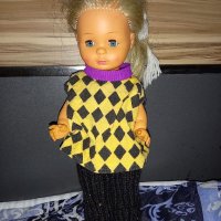 Хубава кукла, снимка 1 - Кукли - 40476434