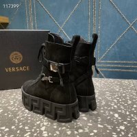 Versace 2022 (реплика) 8, снимка 13 - Дамски боти - 38173278
