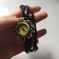 Винтидж гривна с часовник, снимка 2 - Гривни - 30841173