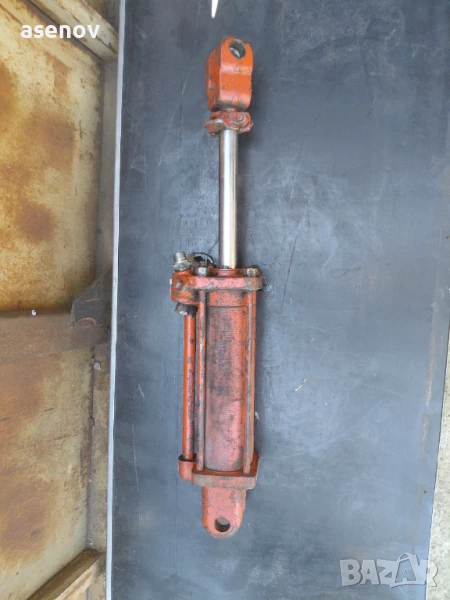 хидравличен цилиндър, снимка 1