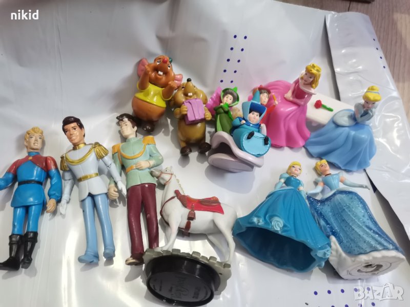 Пепеляшка Cinderella  пластмасови играчки фигурки за игра и торта, снимка 1