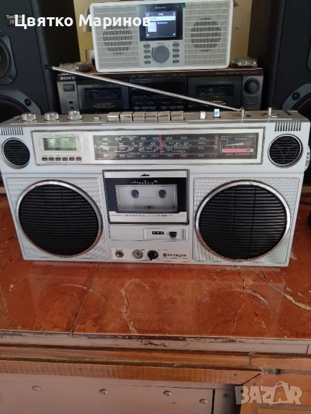 Радио касетофон Hitachi trk 8110e, снимка 1