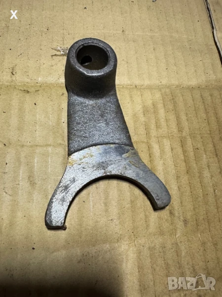 ВИЛКА КПП 2РА СКОРОСТ ТРАКТОР Т25, Т16 (Т30.37.182) Д-21 НОВ ОРИГИНАЛЕН, снимка 1