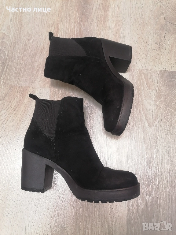 38н.Намални дамски боти велур, стелка 25 см., ток 8 см. , снимка 1