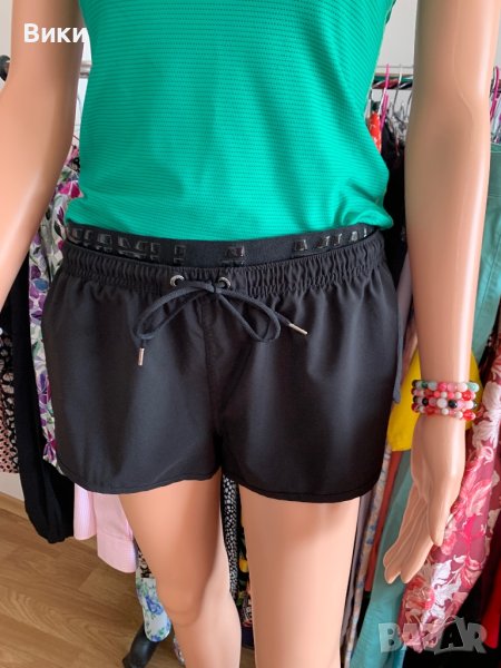 Черни къси панталонки, размер М, снимка 1